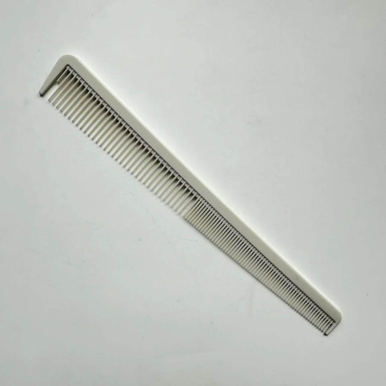 Magnus Taper Barber Comb - Image 5