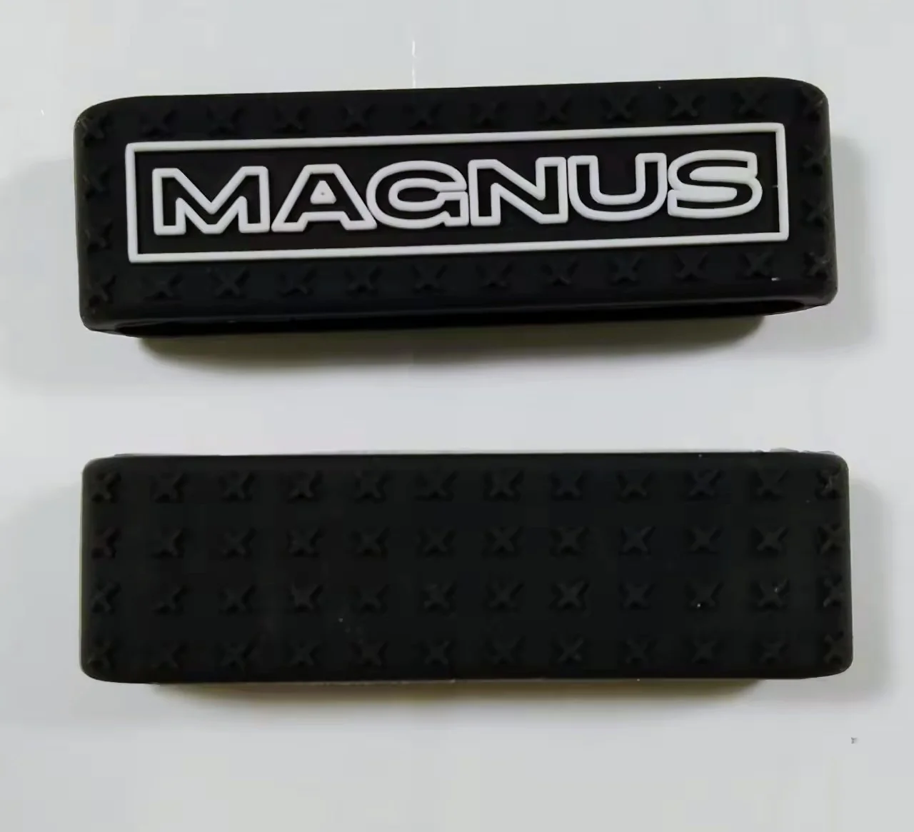 Magnus Trimmer Grip Anti-Slip Control for Barbers - Image 3